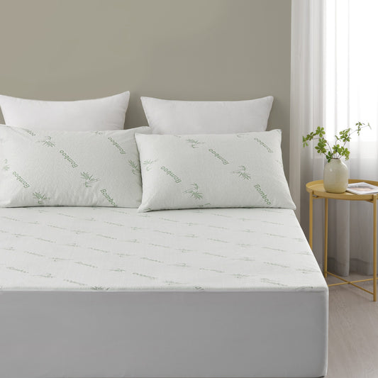 DREAMAKER Quilted Cotton Filled Mattress Protector